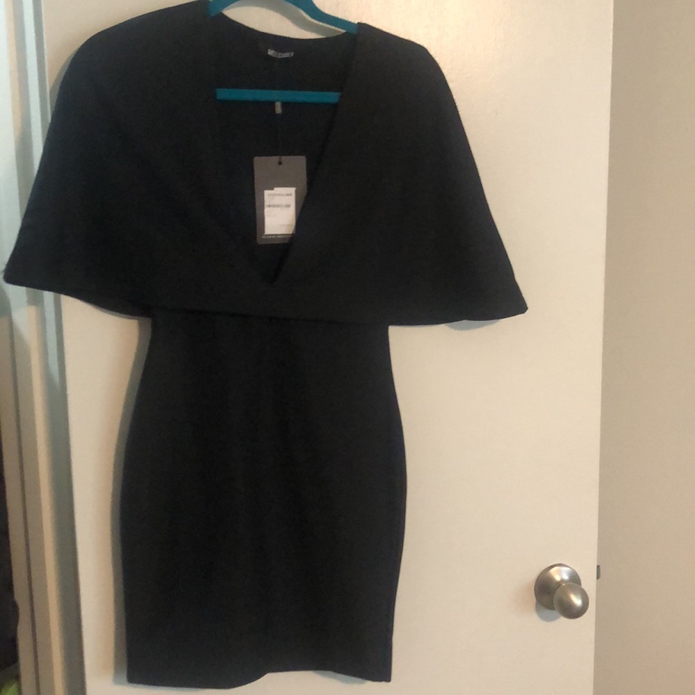 Semi formal dresses - Picture 2 of 4
